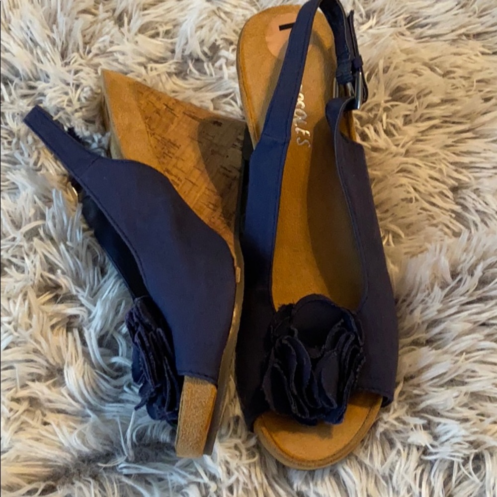 New No Tags Wedges